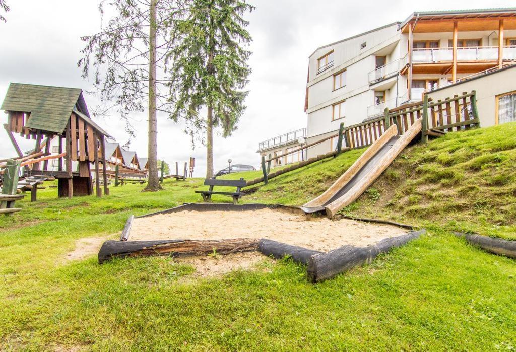 Apartament Rysy Apartamentyzakopianskie Basen Sauna Jacuzzi Zakopane Exterior foto