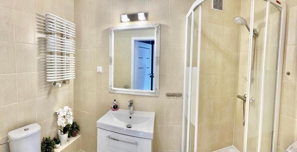 Apartament Rysy Apartamentyzakopianskie Basen Sauna Jacuzzi Zakopane Exterior foto